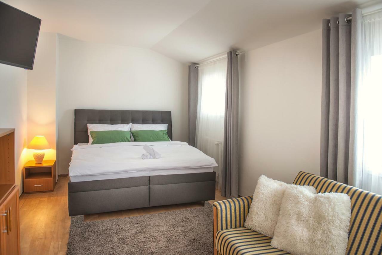 Apartmany Minata Liptovsky Mikulas Bagian luar foto